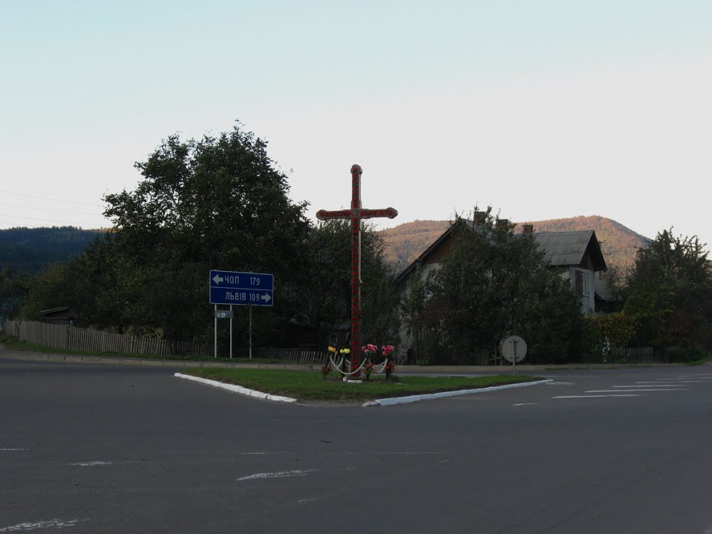 ►Хрест на роздоріжжі