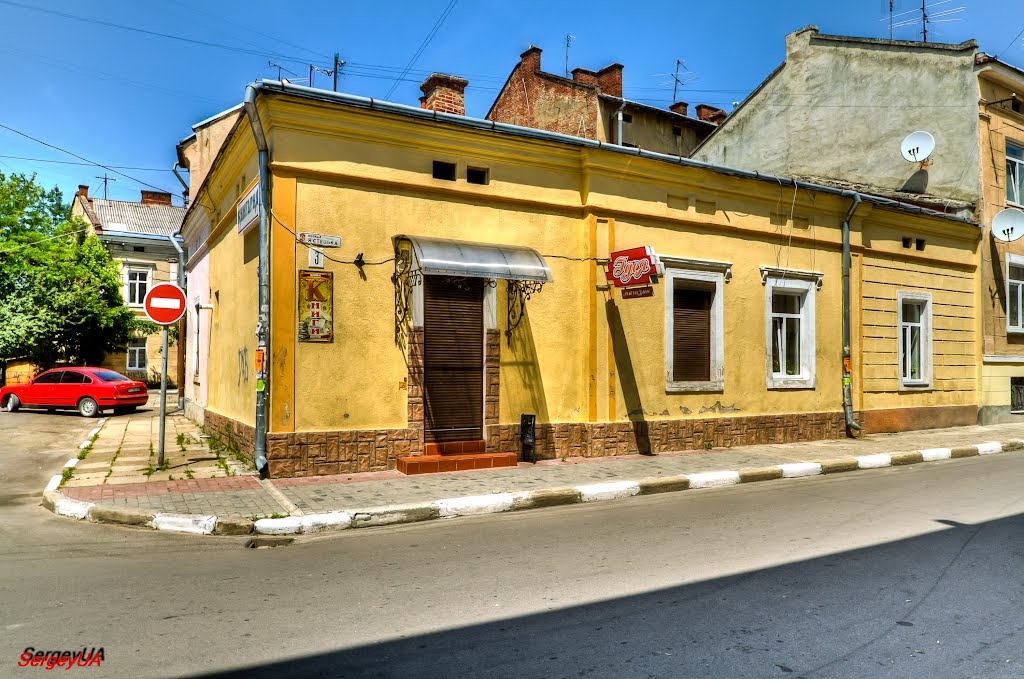 ул. Ярослава Стецько, 3