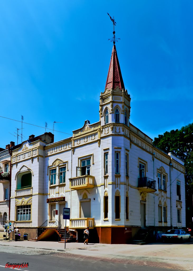вул.Шевченка, 105