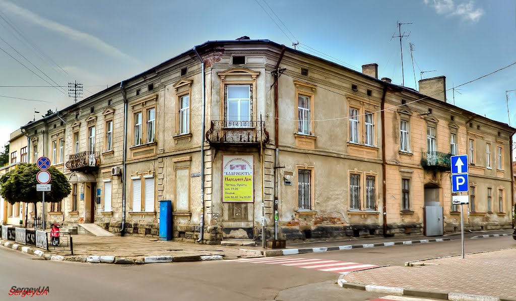 вул. Тараса Шевченка, 89