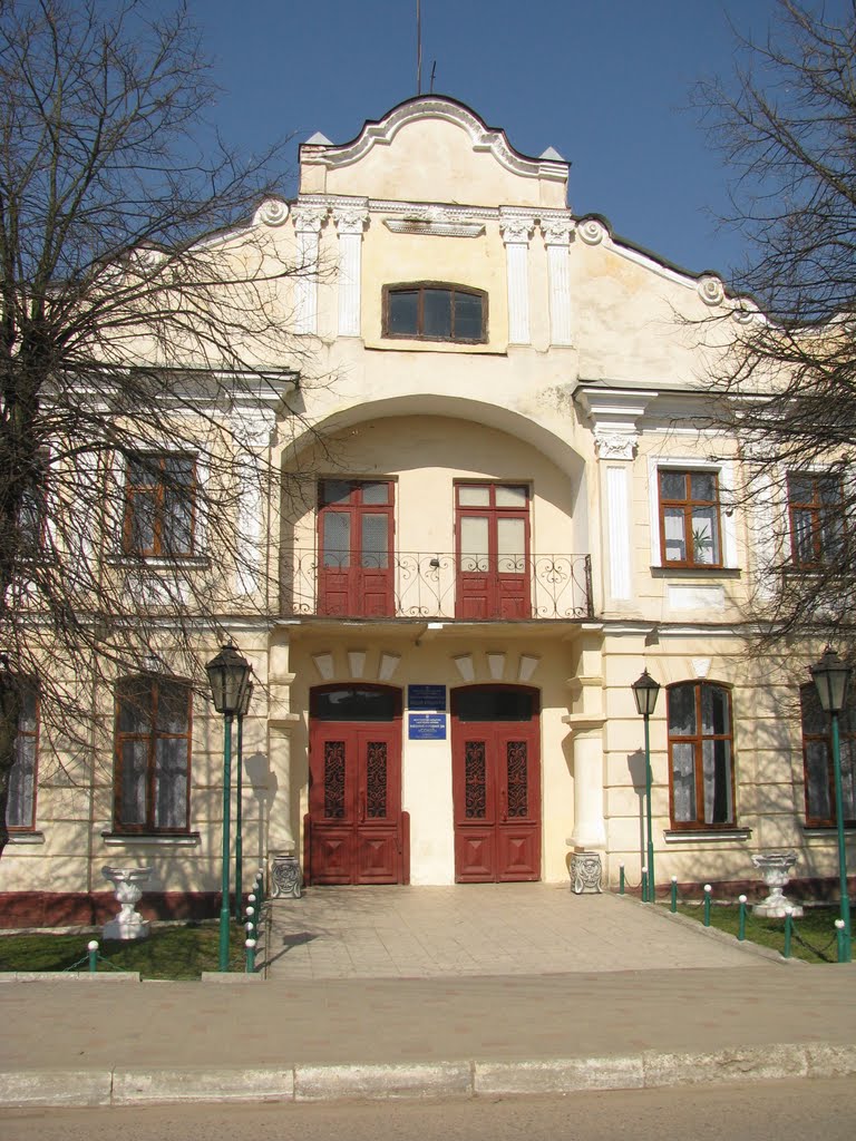 Гарний будинок