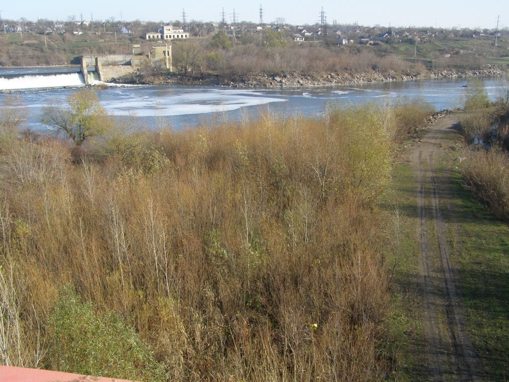 Вознисенська ГЕС з моста (Voznysenska GEC from brig)