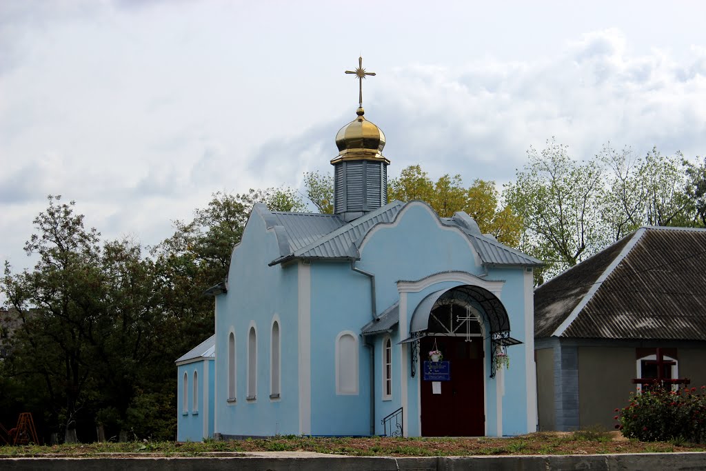 Chapel. Часовня у строящегося храма Покрова Пресвятой Богородицы.