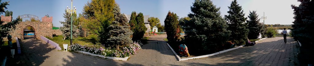 Панорама на алейке
