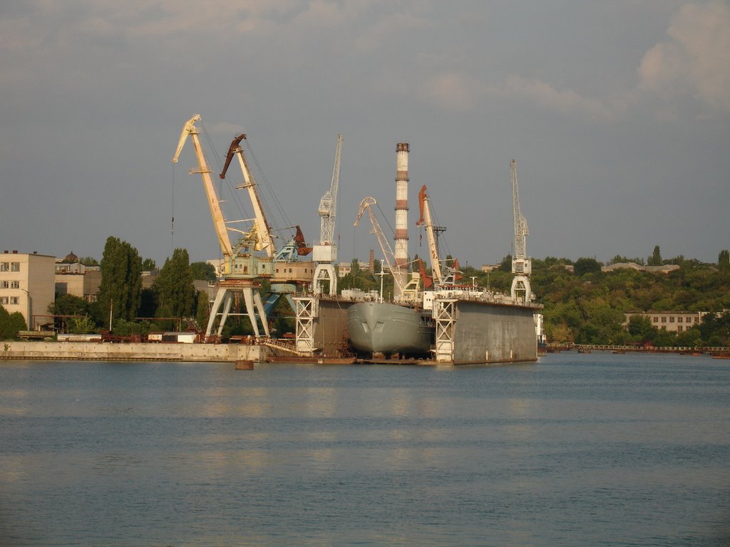 Док на Ингуле (Dock on Ingul