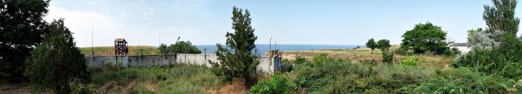 Панорама: охоронна зона понад морем
