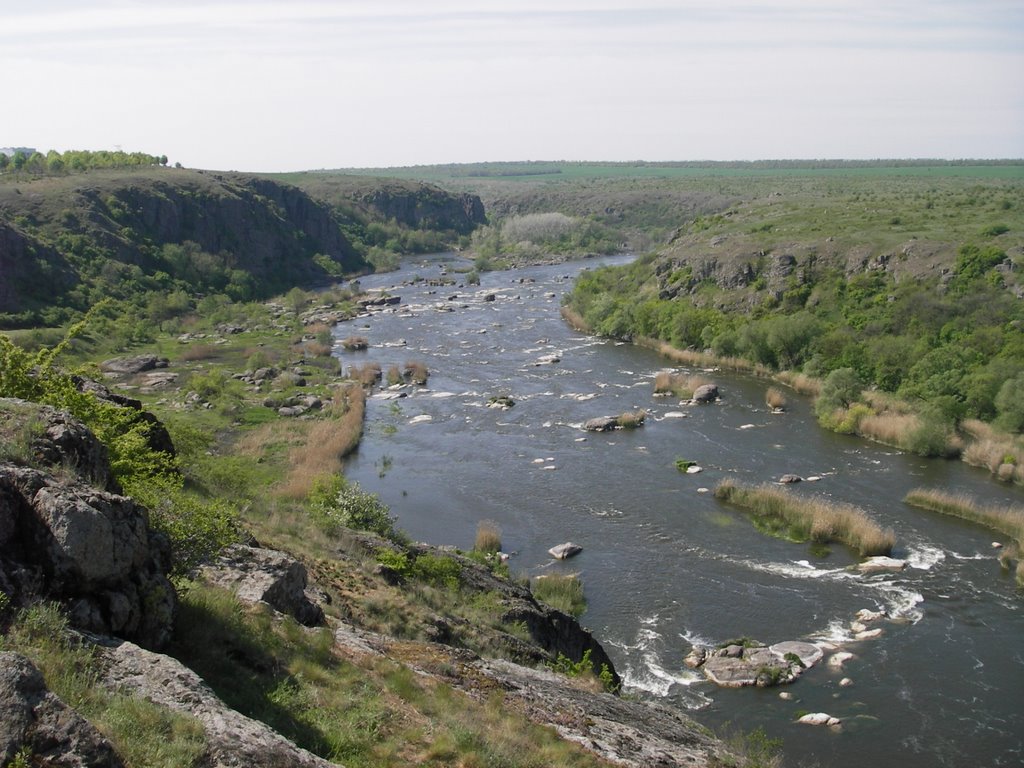порог Гард весной 2007года