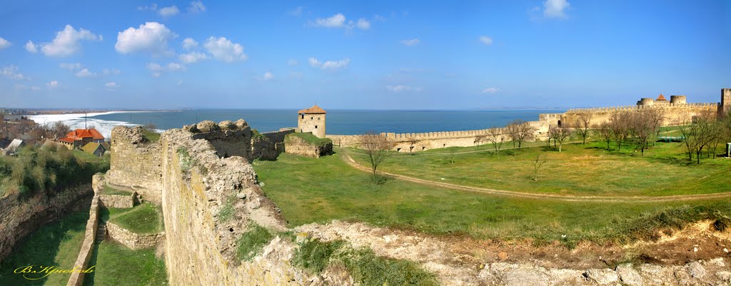 Belgorod-Dniester fortress. Белгород-Днестровская крепость.Вид на башню Пушкина.