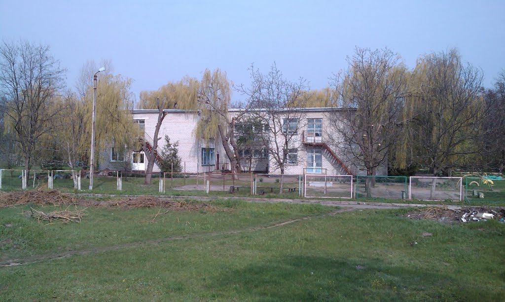 Детсад сбоку