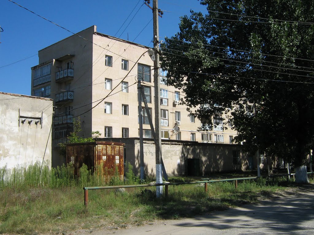 ►Пятиэтажка в Вилково