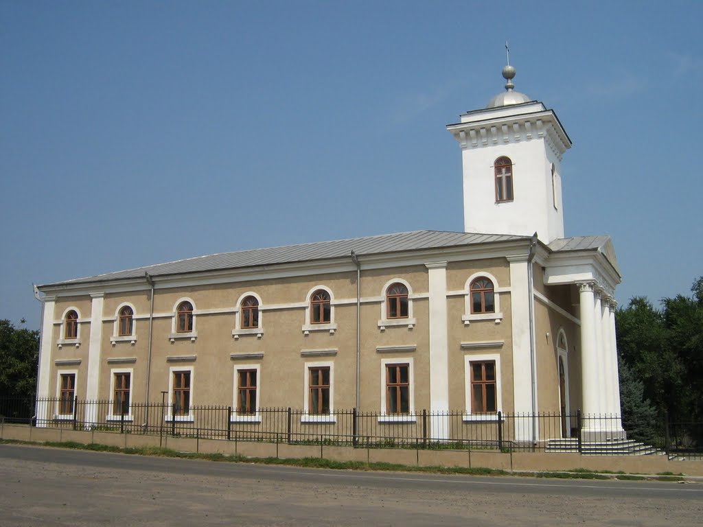 ►Кирха в Сарате
