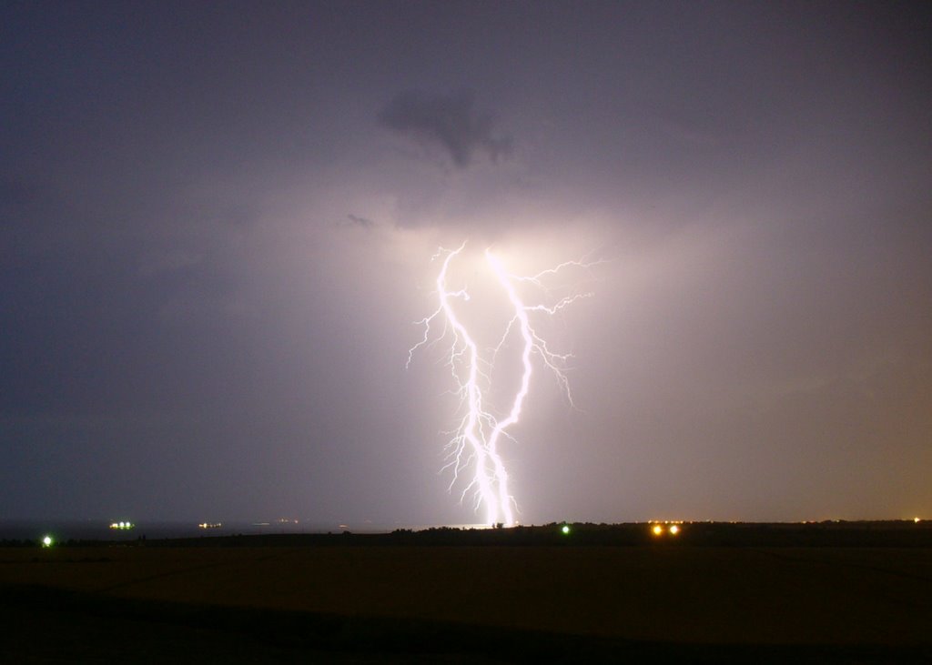 Гроза над морем (Thunderstorm over the sea)