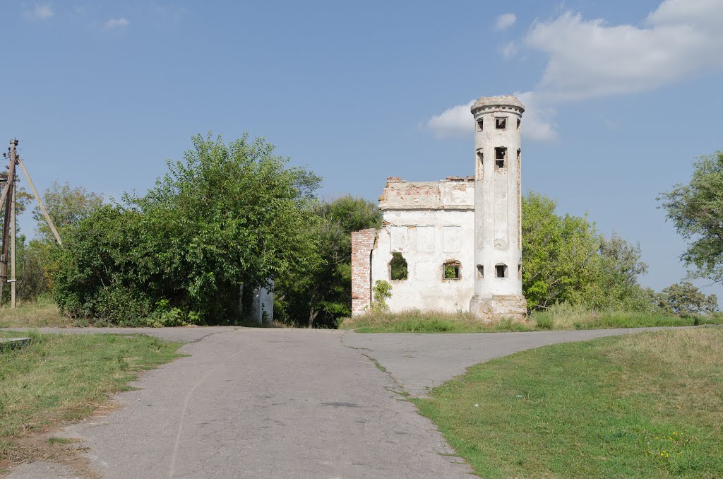 Белики. Вход в парк