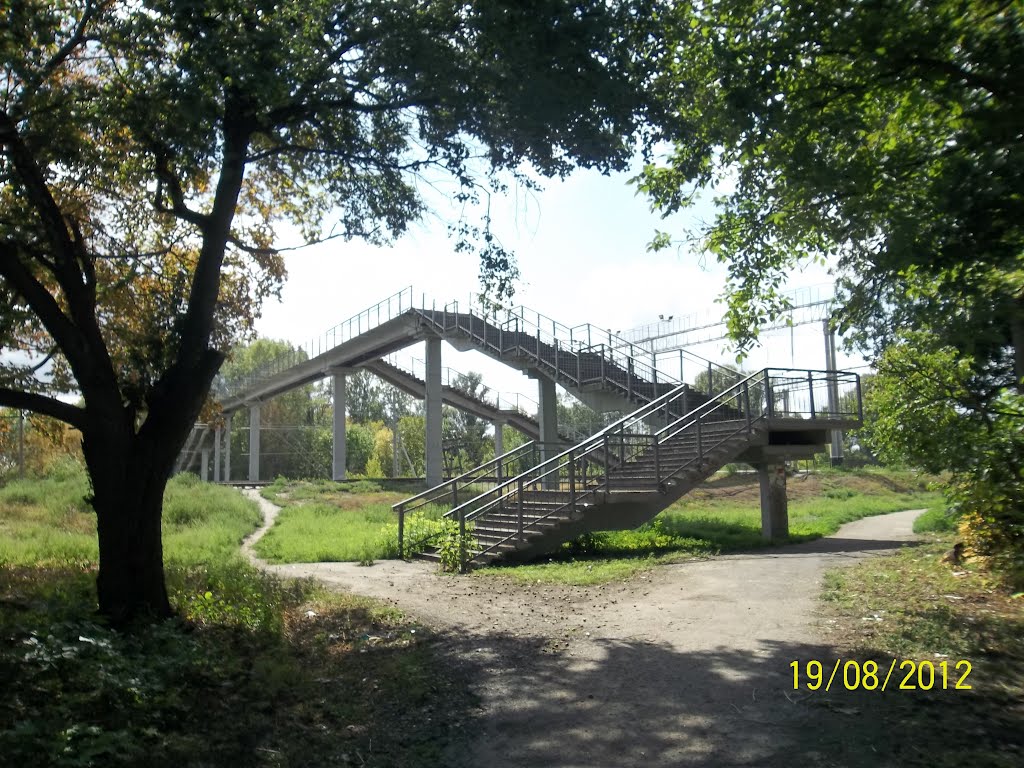 Пешеходный мост через Ж/Д