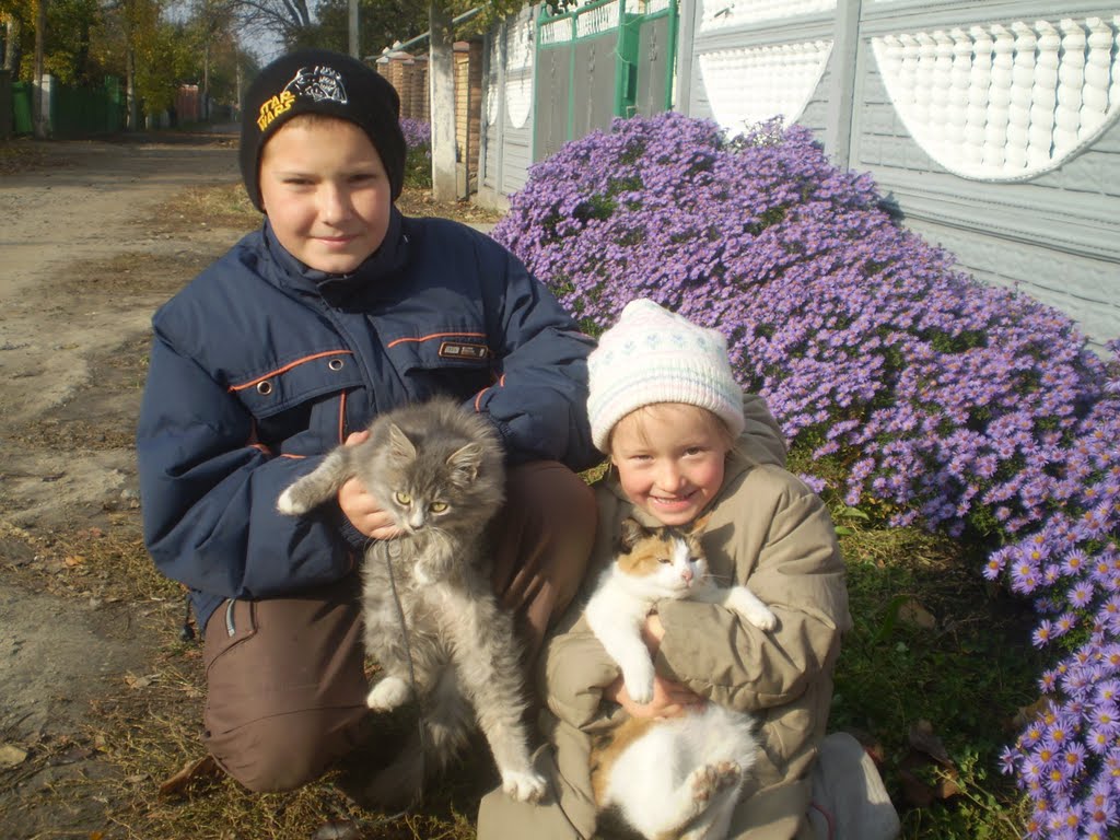 жовтень 2010