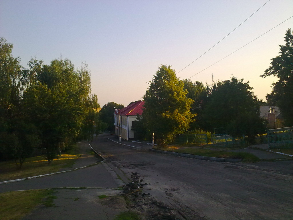 Дорога до центру Козельщини