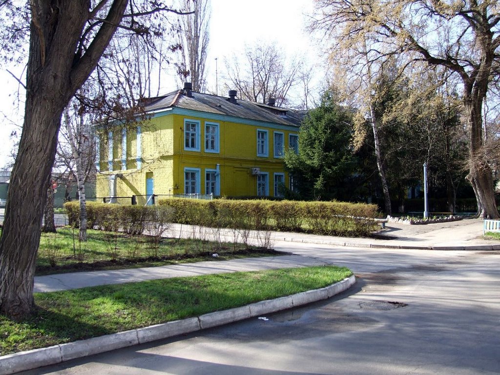 Butyrina str. Apr 2006