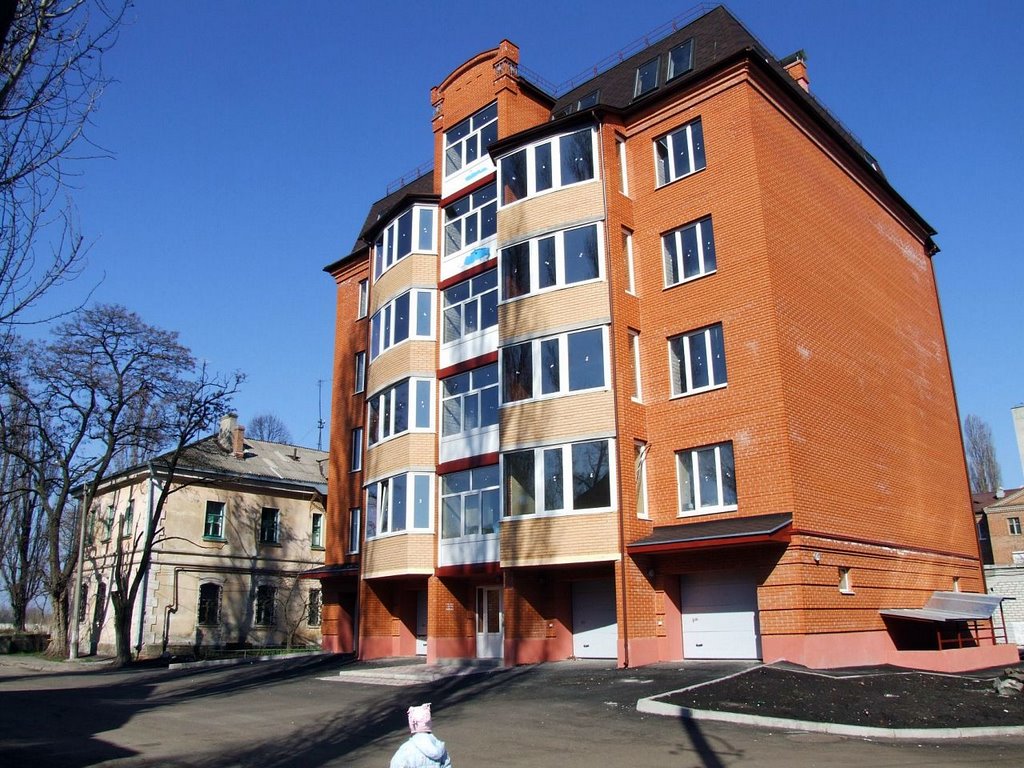 Building. Apr 2006