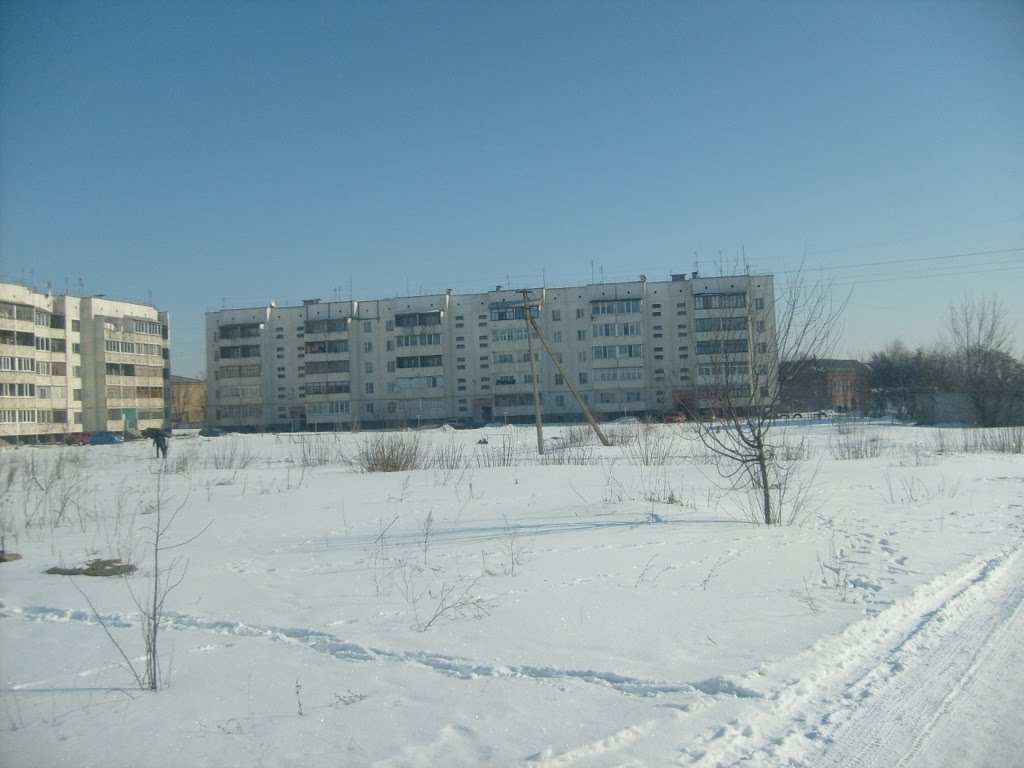Фото Пирятин — Пирятин - красноарм.4Б