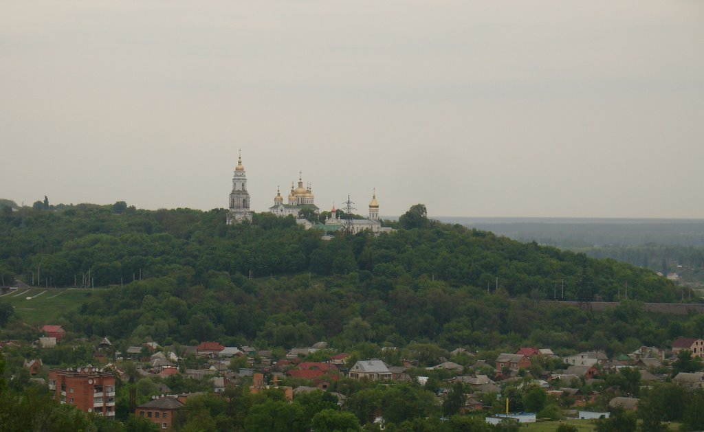 Крестовоздвиженский монастырь и Свято-Троицкая церковь
