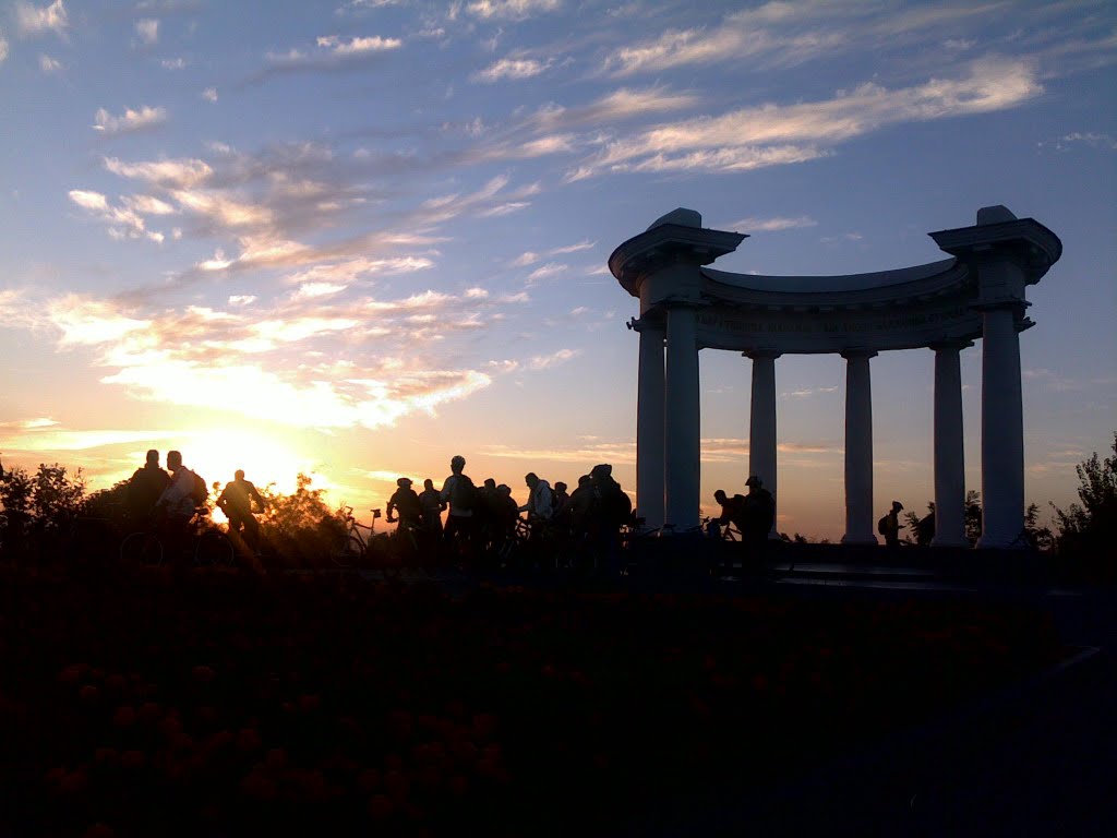 Біла альтанка