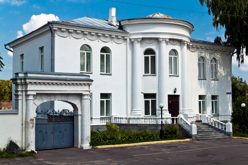 ул. Спасская, 11