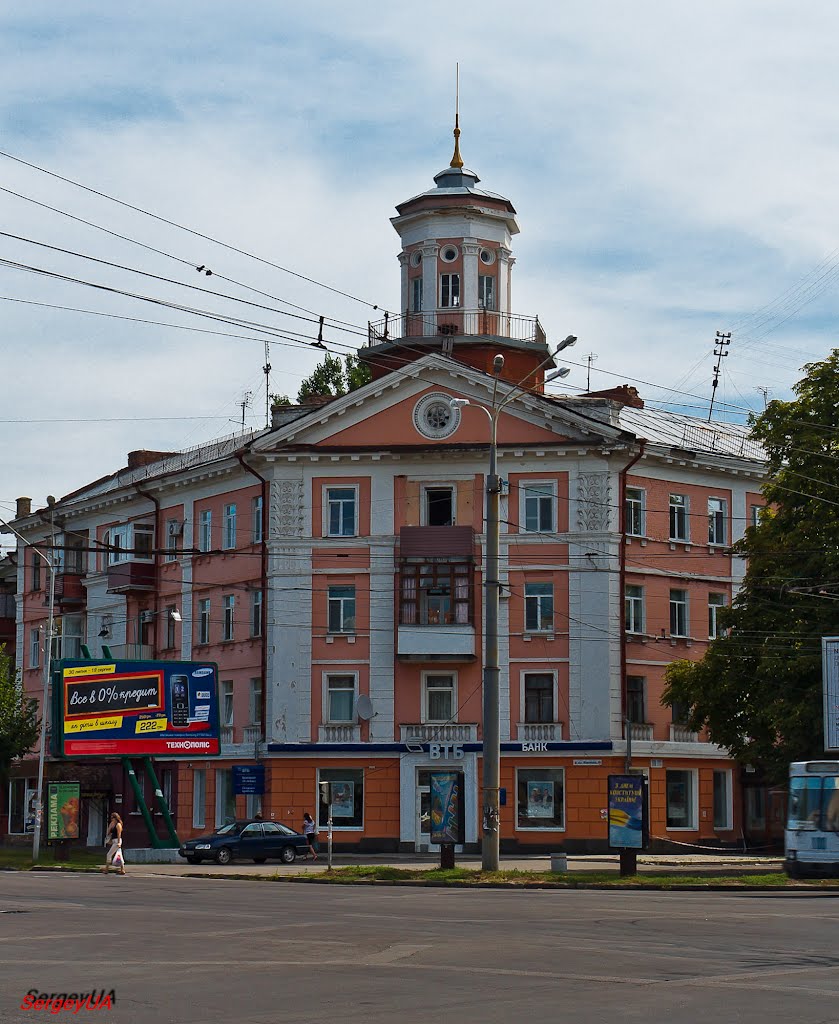 ул. Октябрьская, 46
