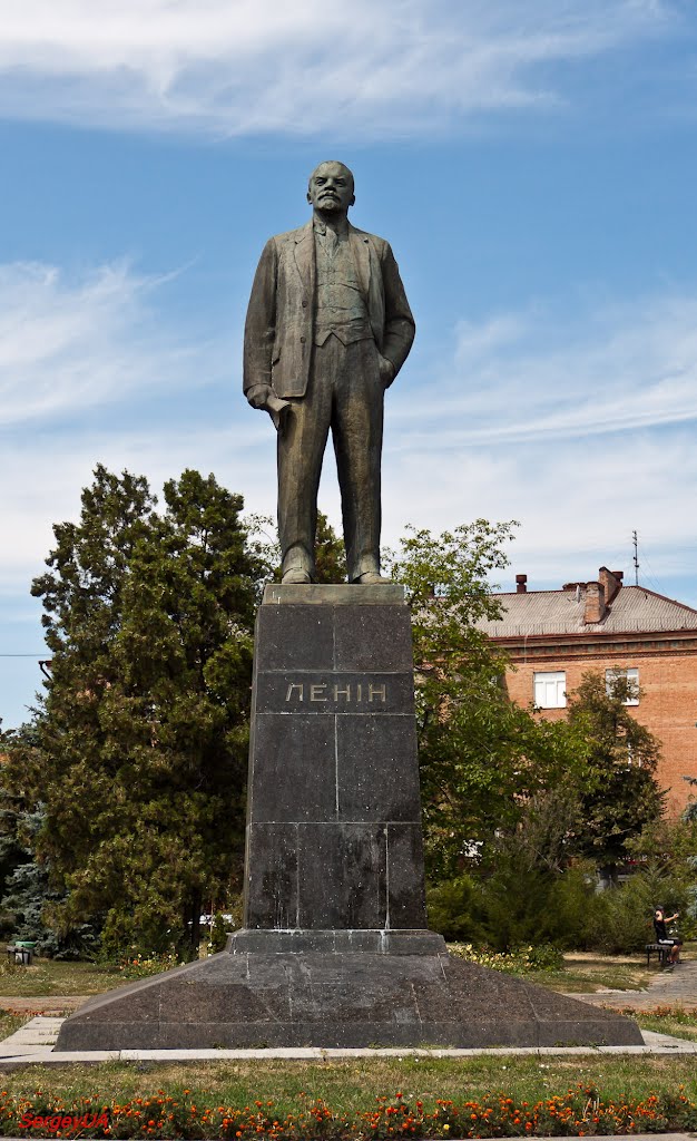 Памятник В.И. Ленину