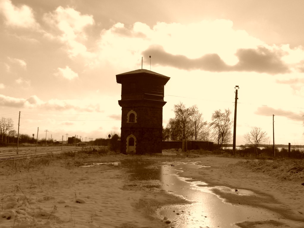 жд станция хорол, старая башня