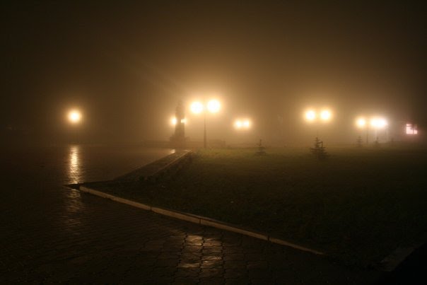 Площа в тумані