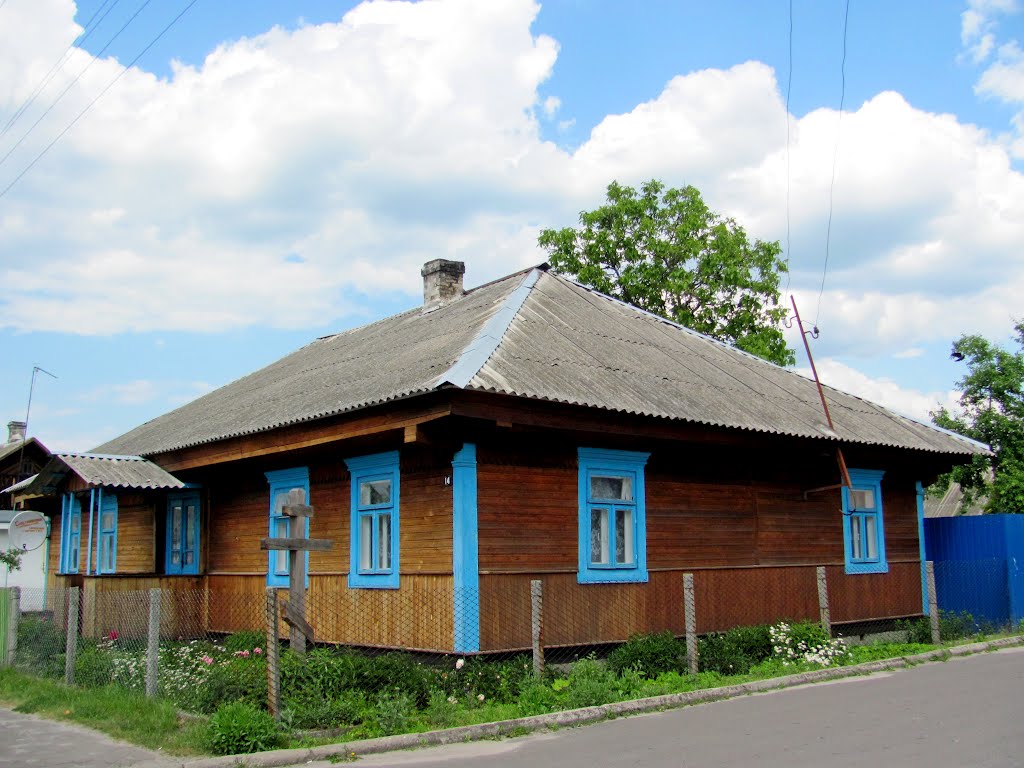 Домик в пгт. Дубровица.