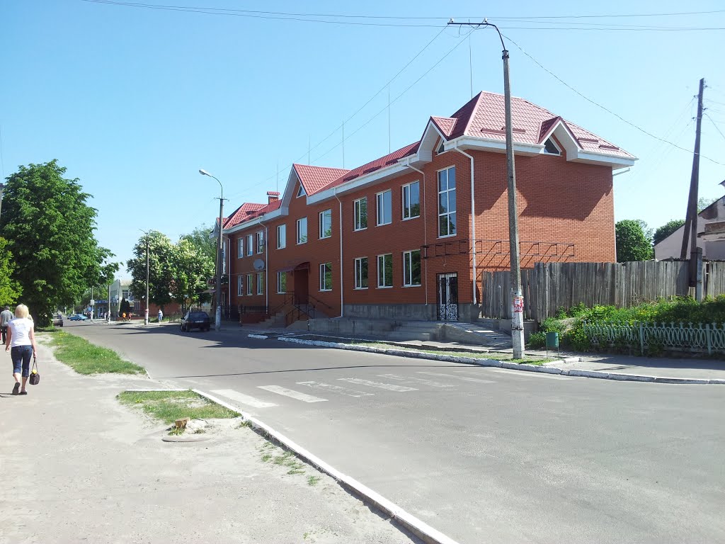 Магазин Автолюкс