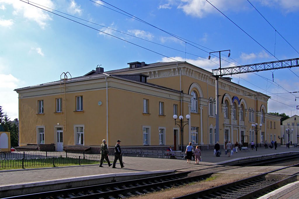 Вокзал станції Здолбунів, 22.06.2008
