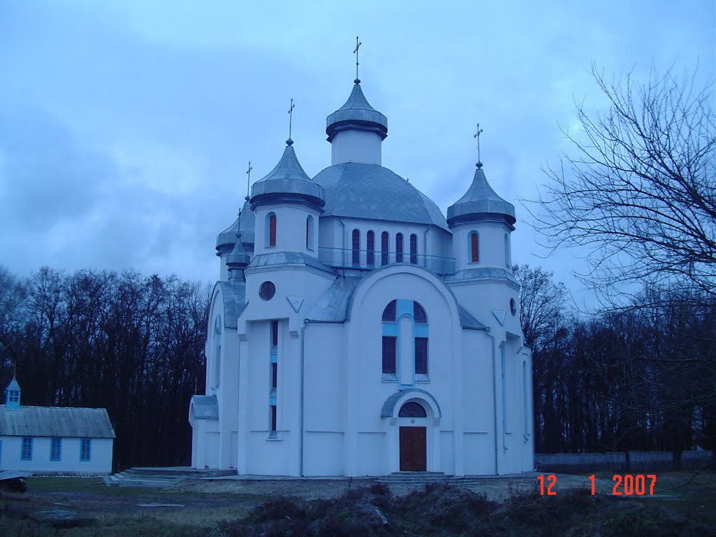 Нова Клеваньська церква