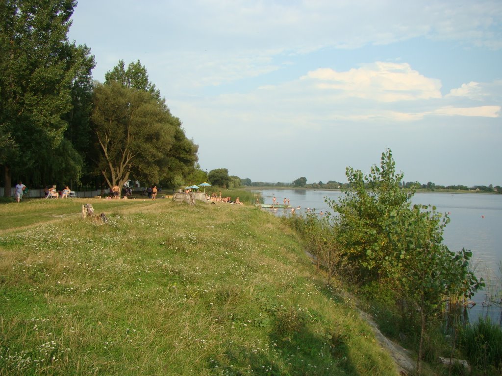Пляж в Млинові