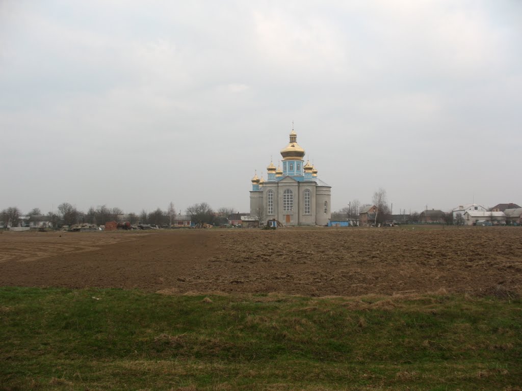 Церковь в Млинове