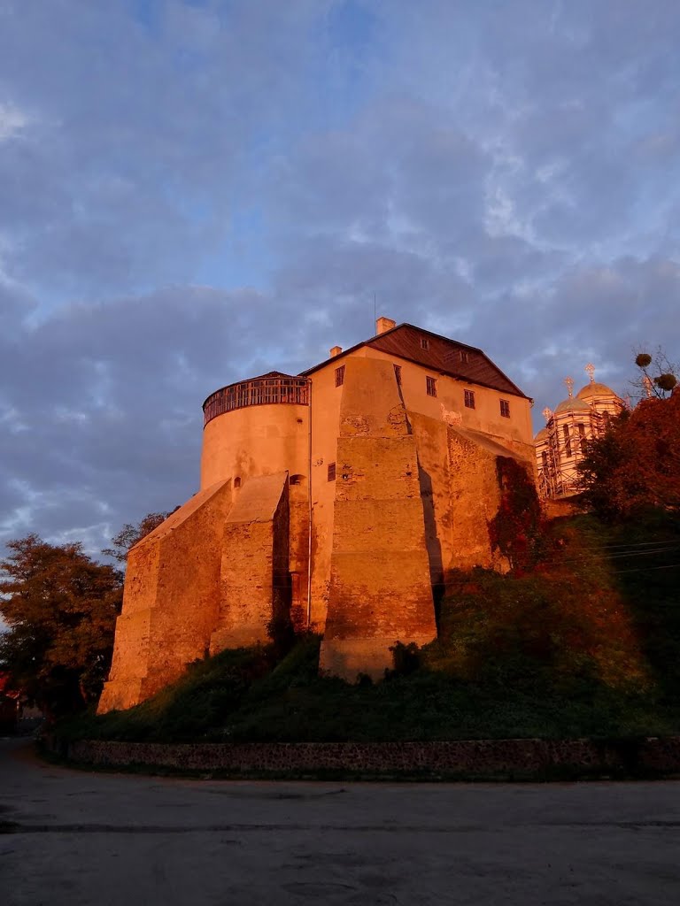 Фото Острог — Острозький замок, Ostroh Castle, Острожский замок, Zamek w Ostrogu