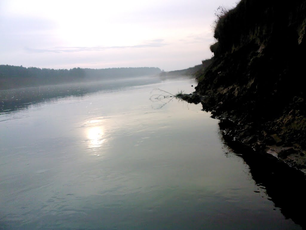 р.Случ на світанку