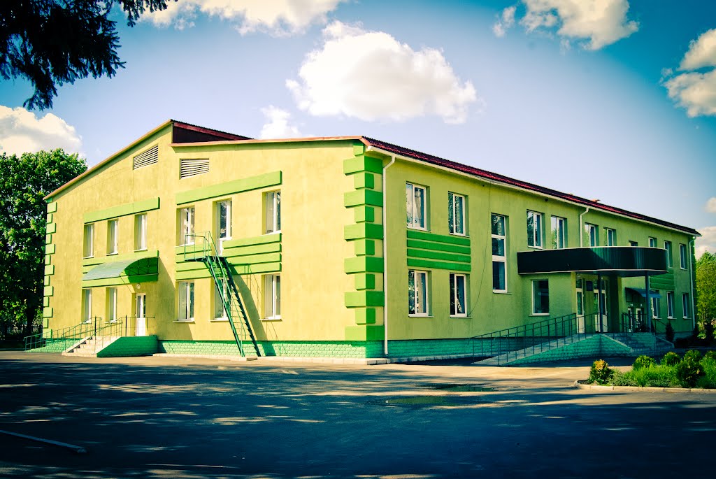 спорткомлекс,лицей "Лидер"