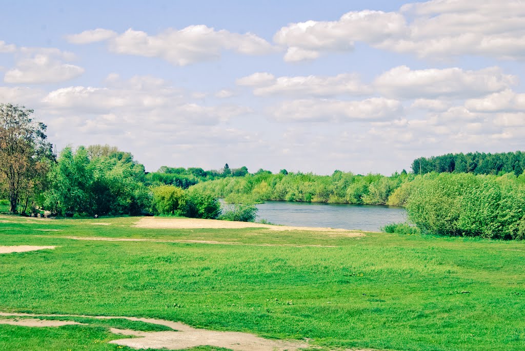 пляж на р.Случ