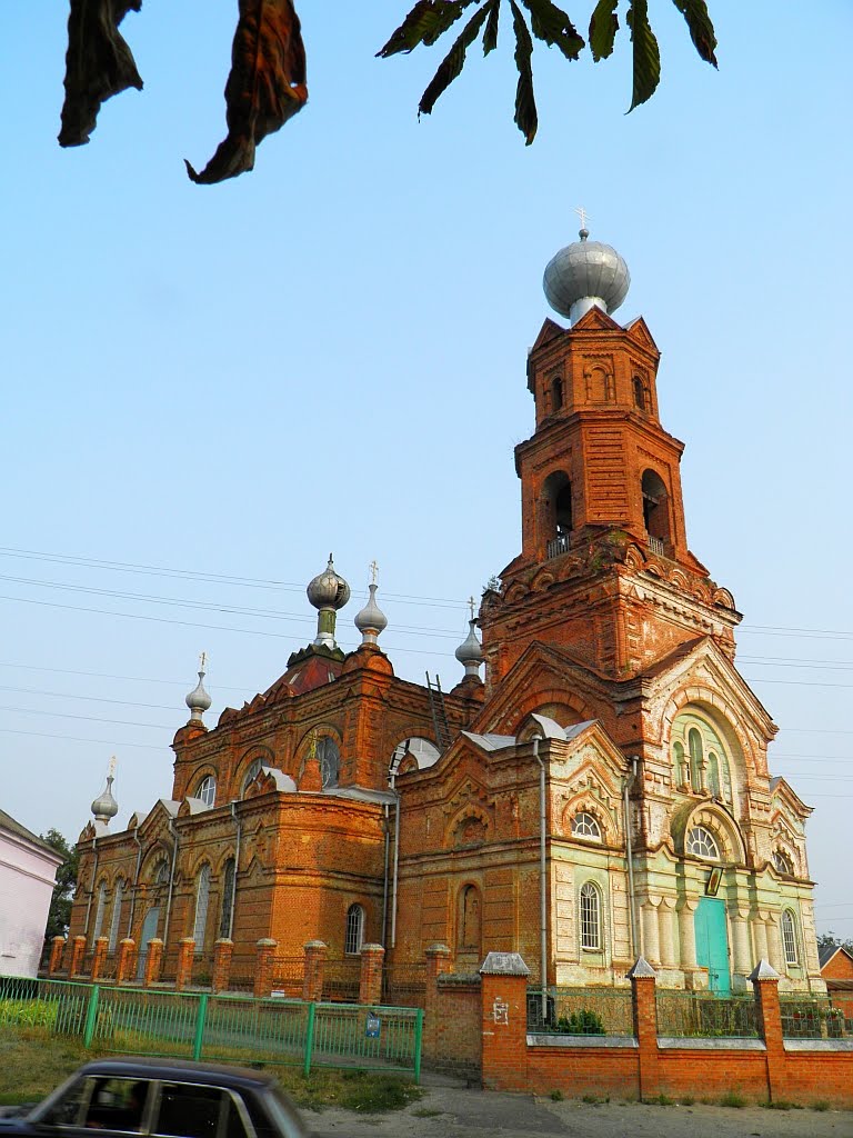 красныйХРАМархангелаМИХАИЛА