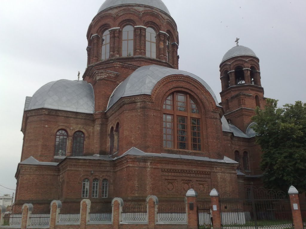 Красивая церковь