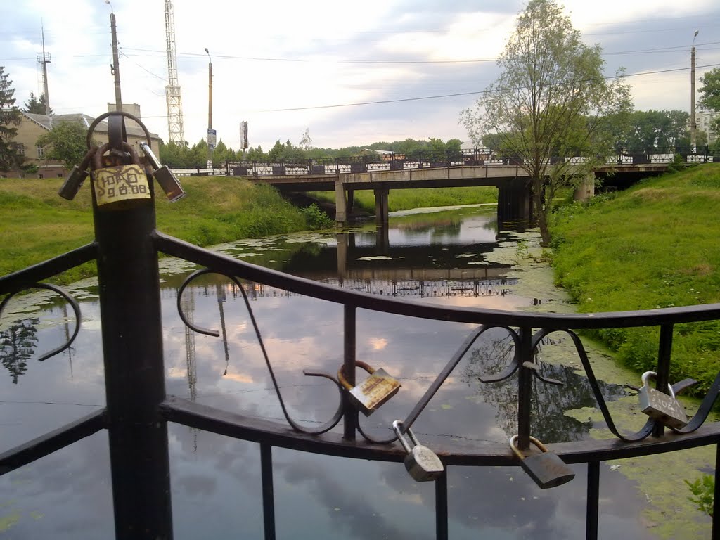 Мостик влюбленных