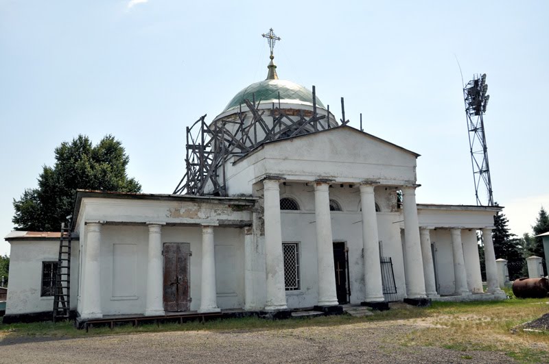 Ахтырка. Христорождественская церковь