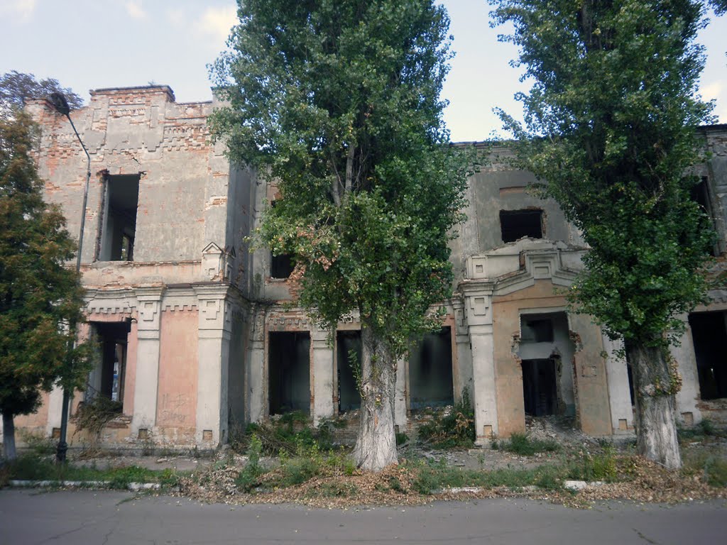 бывшая школа