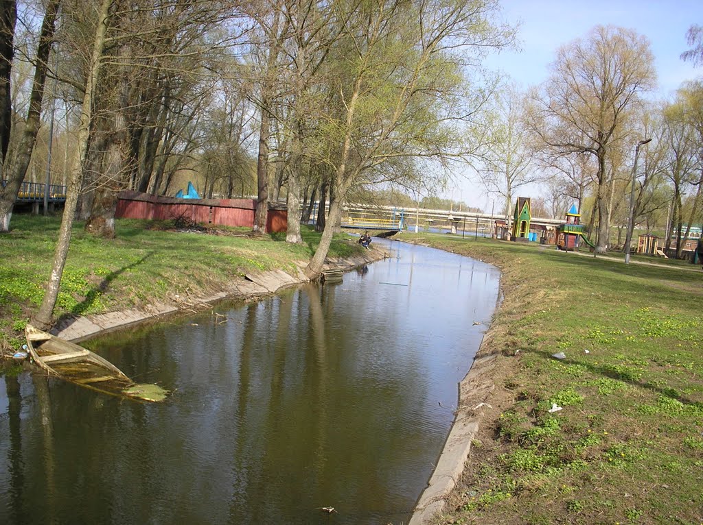 Подтоплена лодка