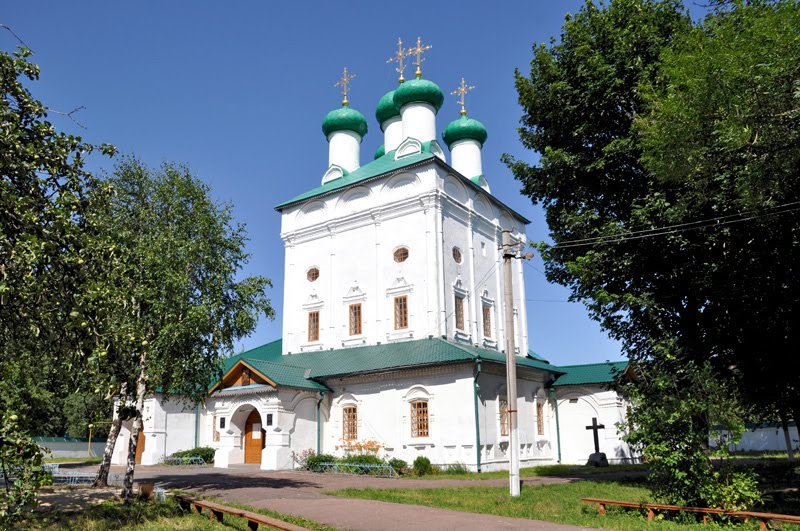 Путивль. Святодуховский монастырь