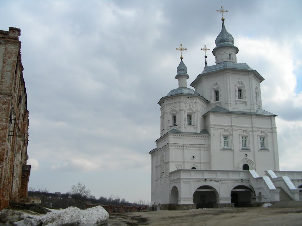 Путивль. Молчанский монастырь.