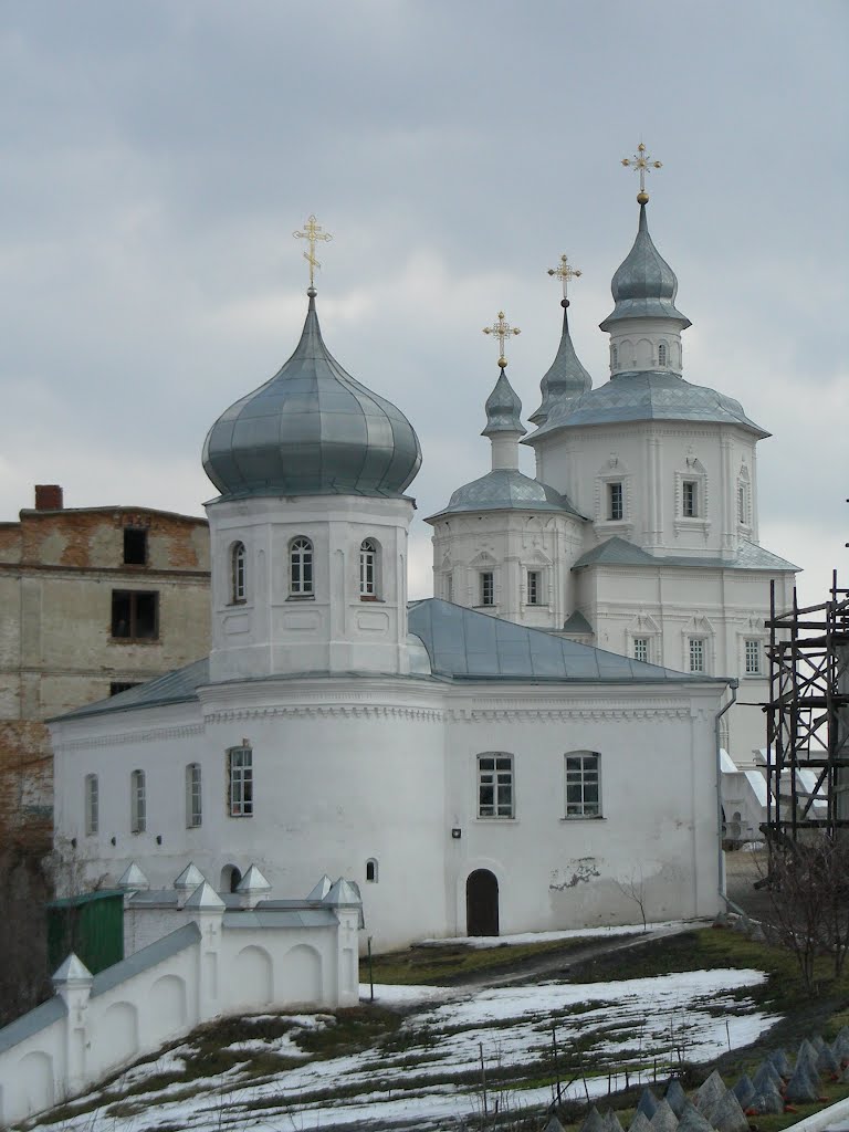 Путивль. Молчанский монастырь.Основан в 1591г.