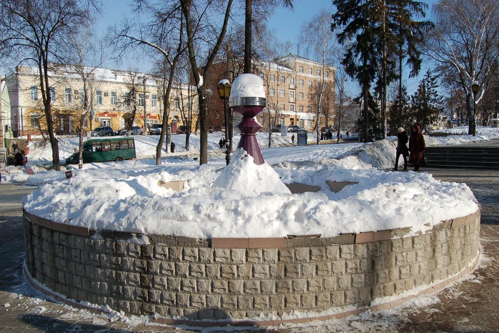 Фонтан зимой